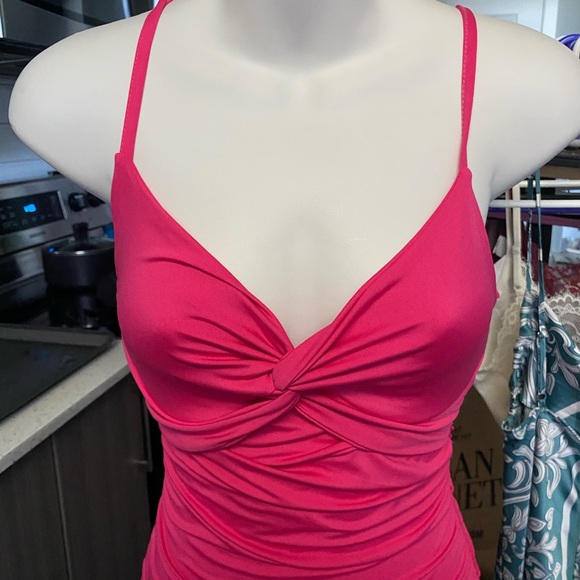 Pink Ruched Bodycon Party Dress - Picture 4 of 6